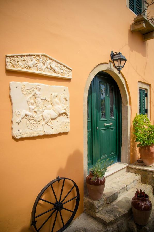 Villa Conte Rari Agios Gordios  Exteriér fotografie